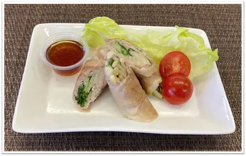 写真：えのきと水菜の肉巻き