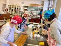 写真：料理教室の様子