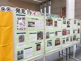 写真：写真展の様子1