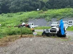 写真：重機により作業の様子