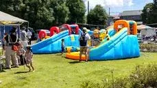 写真：夏祭り開催の様子1