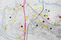 写真：委員お手製の地図