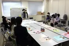 写真：話し合う様子