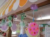 写真：雨の壁飾り