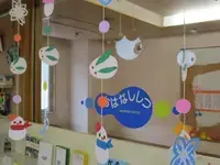 雪だるまや雪ウサギのつるし飾り