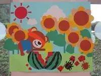 写真：ひまわりとすいかの壁飾り