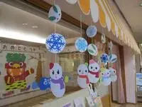 写真：雪だるまのつるし飾り