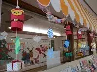 写真：12月のつるし飾り