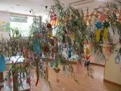 写真：七夕の笹飾り（方向2）