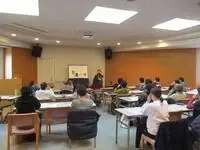 写真：手遊びの様子