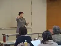 写真：手遊びの様子