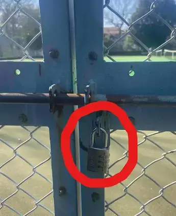 施錠時の扉の様子