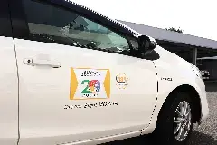 写真：公用車シール