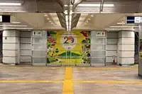 写真：TX構内ポスター