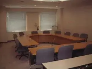 写真：委員会室の風景