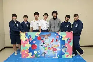 写真：御所ケ丘中学校の生徒