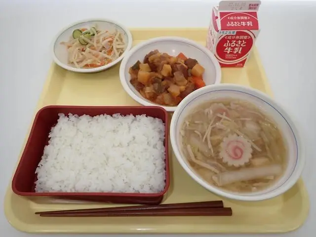 写真：10月26日（木曜）給食