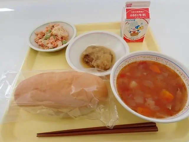 写真：11月14日（火曜）給食