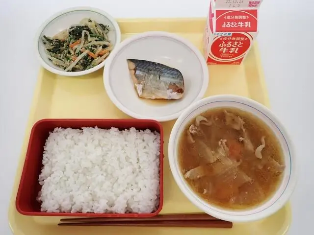 写真：12月11日（月曜）給食