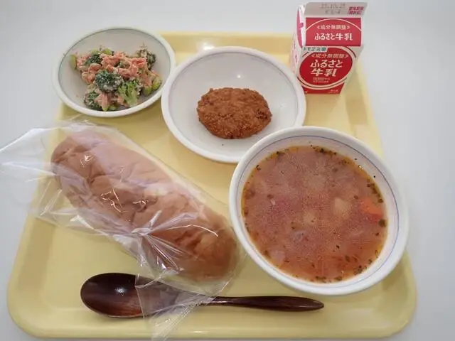 写真：10月13日（金曜）給食