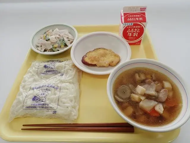 写真：10月5日（木曜）給食