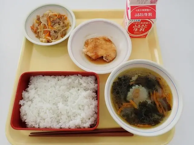 写真：12月13日（水曜）給食
