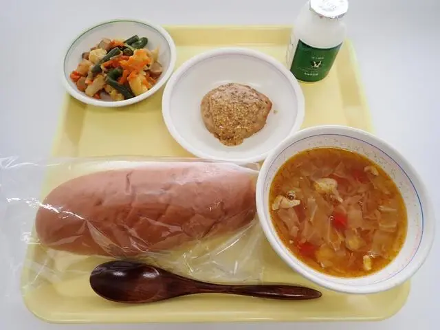 写真：12月15日（金曜）給食