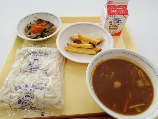 写真：12月7日（木曜）給食