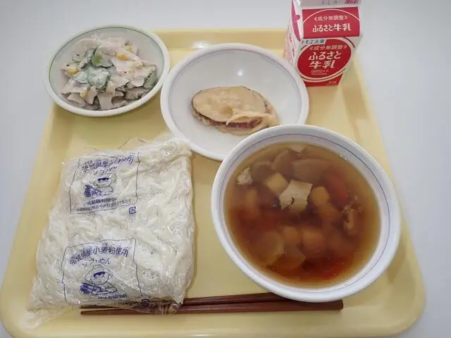 写真：10月13日（金曜）給食