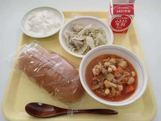 写真：10月18日（水曜）給食