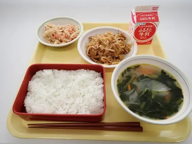 写真：10月5日（木曜）給食