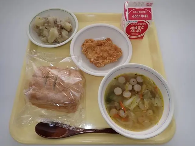 写真：11月6日（月曜）給食