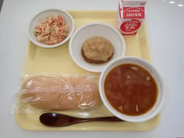 写真：11月8日（水曜）給食