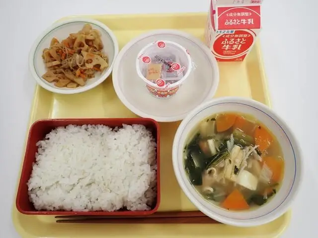 写真：11月27日（月曜）給食