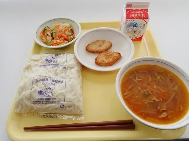 写真：11月2日（木曜）給食