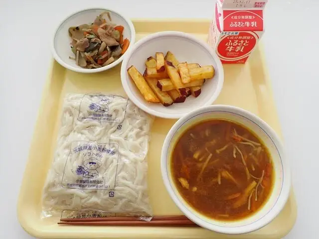 写真：12月1日（金曜）給食