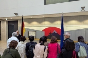 大使館訪問の様子