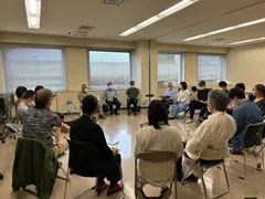 写真：話し合いの様子