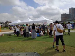 写真：フリーマーケットに出店の様子