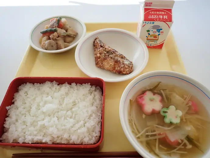 写真：1月9日（火曜）給食