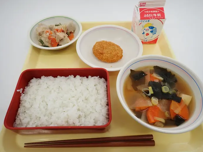 写真：2月1日（木曜）給食