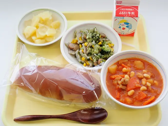 写真：2月27日（火曜）給食