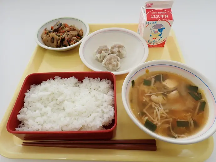 写真:2月15日(木曜)給食