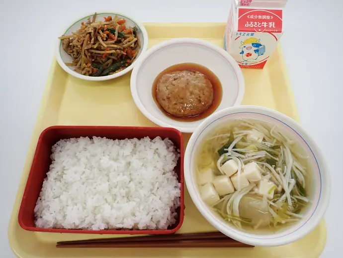 写真：2月19日（月曜）給食