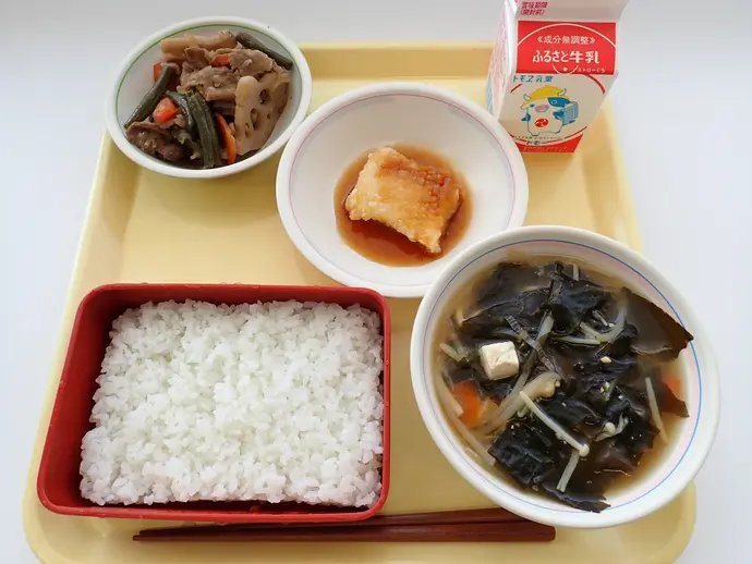 写真：3月4日（月曜）給食