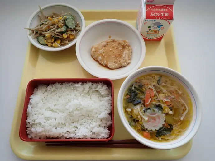 写真：4月10日（水曜）給食