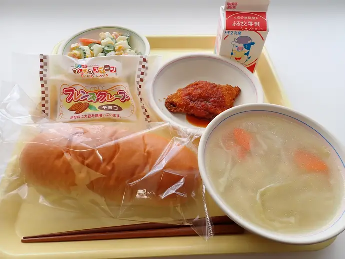写真：4月16日（火曜）給食