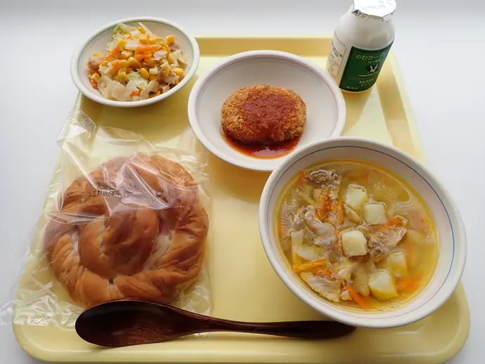 写真：4月23日（火曜）給食