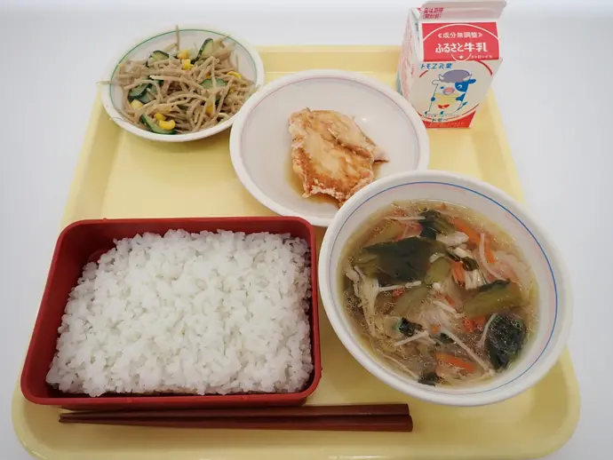 写真：4月8日（月曜）給食