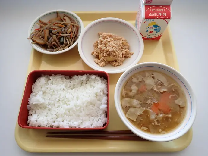 写真：4月10日（水曜）給食